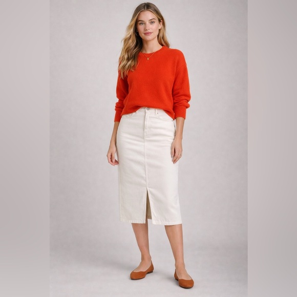 LOFT Dresses & Skirts - NWT LOFT White Denim Pencil Skirt Size 6 Midi Slit